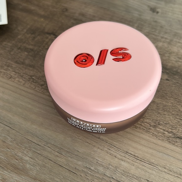 One Size setting powder - Picture 3 of 4